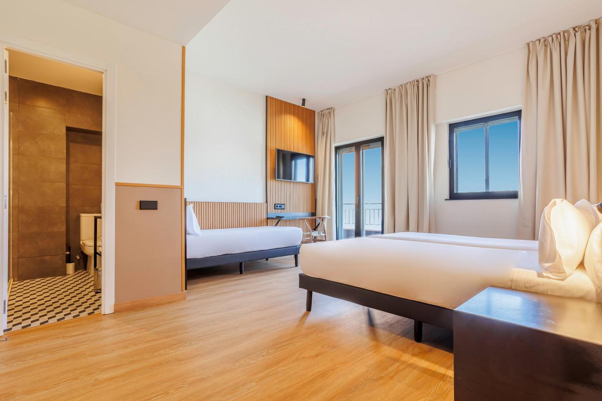 Hotel Acta Madfor Madrid Exterior foto