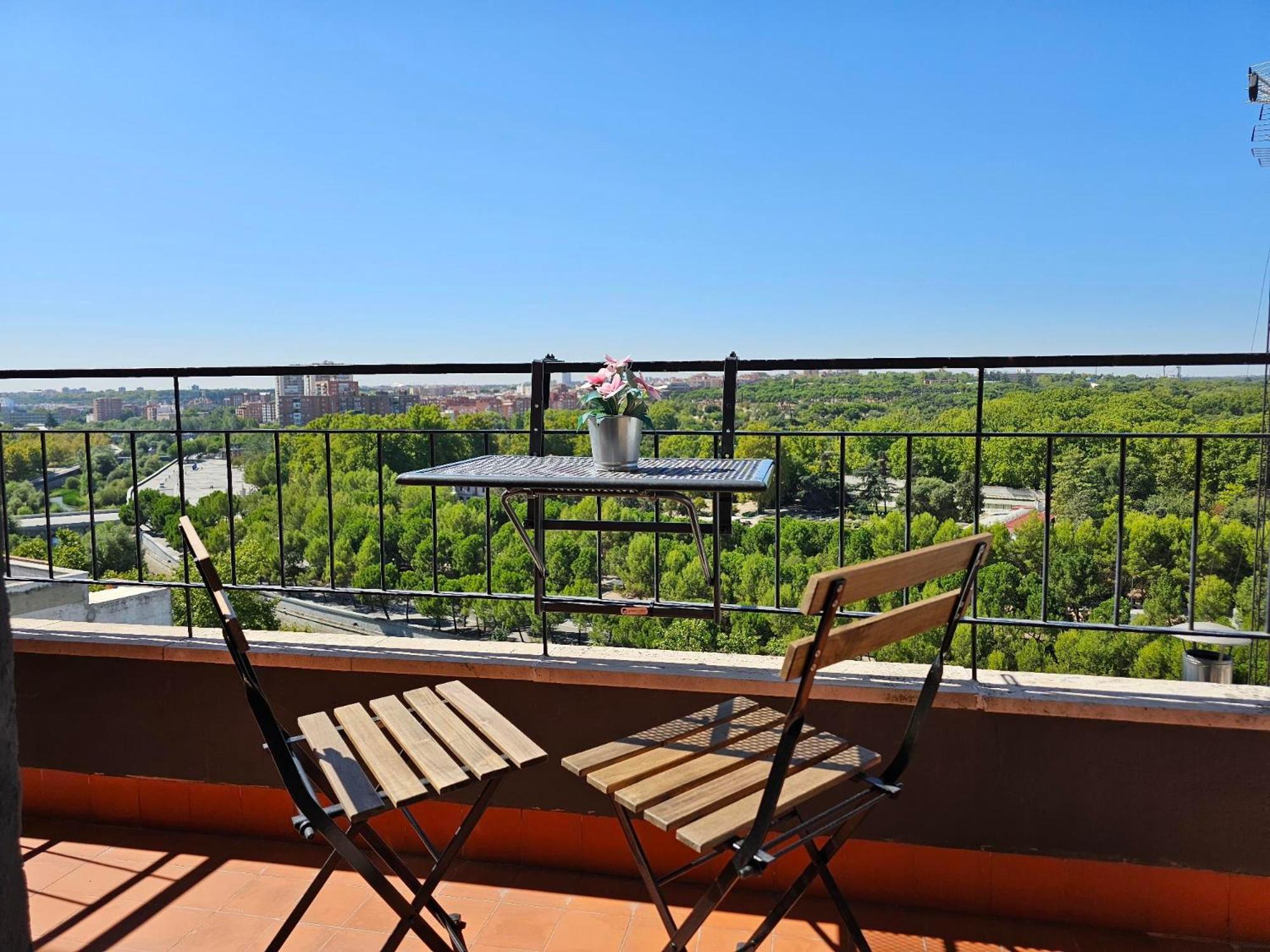 Hotel Acta Madfor Madrid Exterior foto
