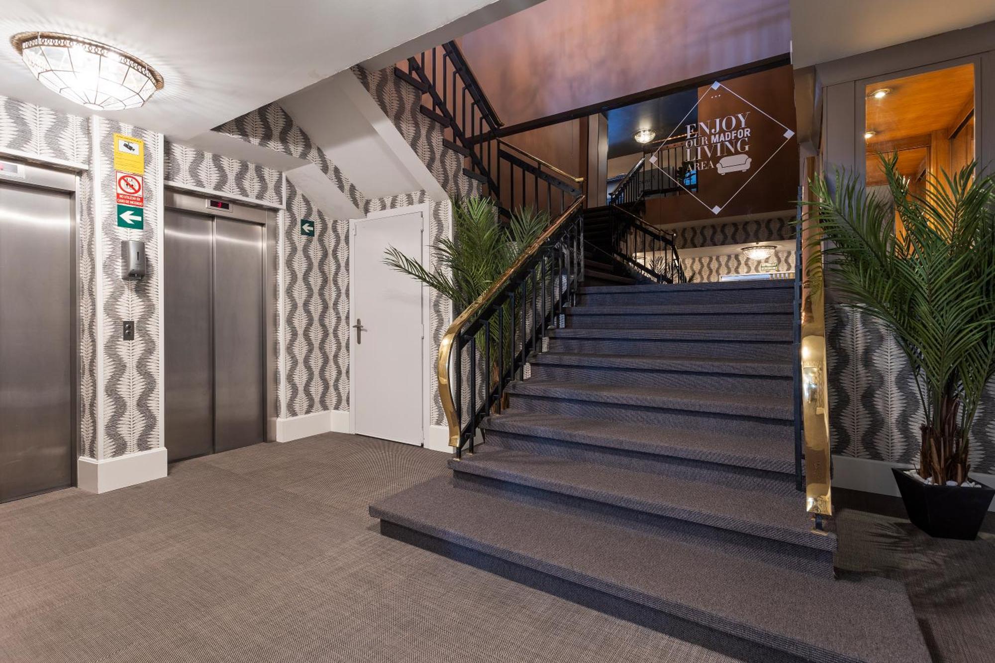 Hotel Acta Madfor Madrid Exterior foto