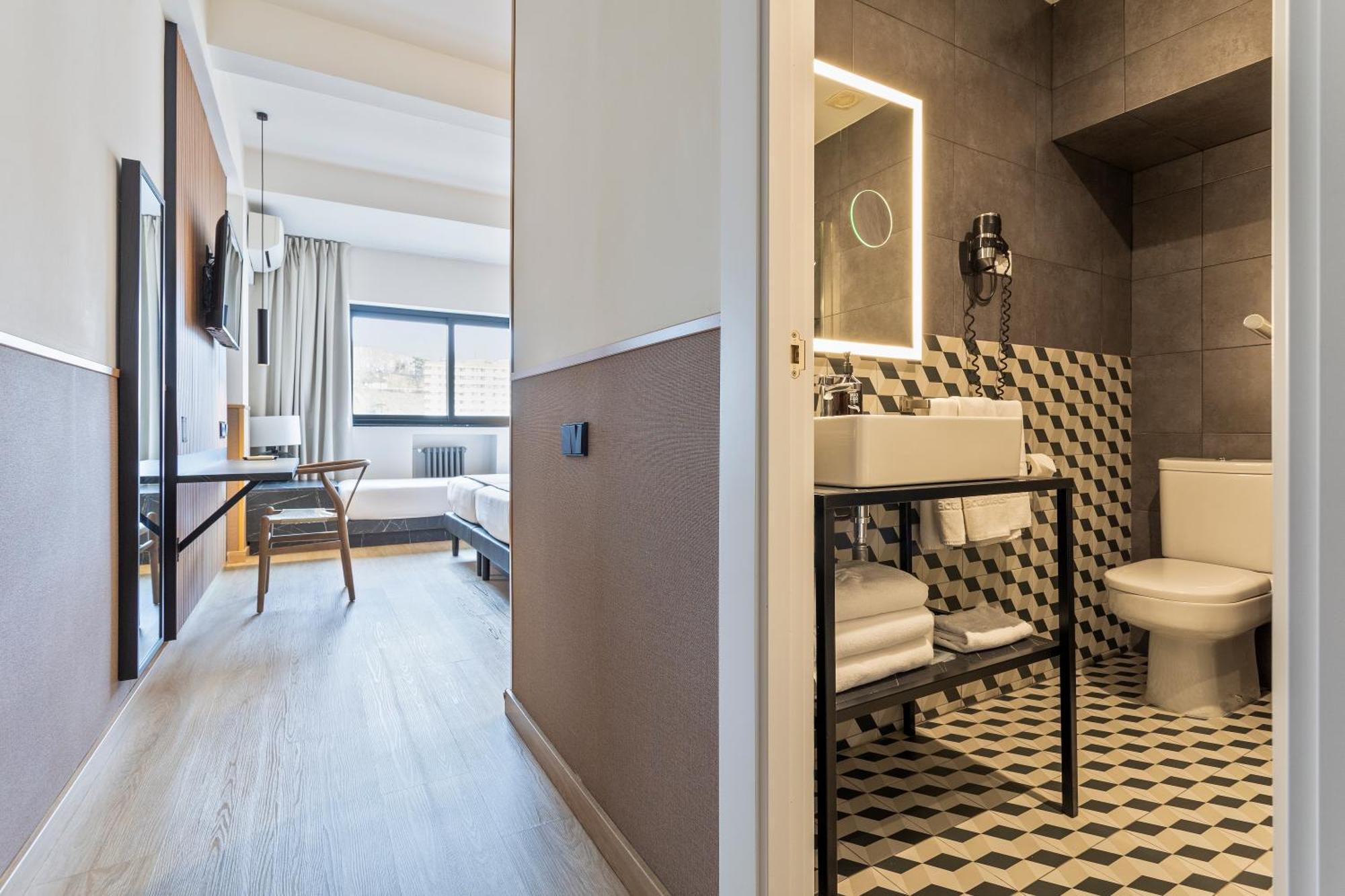 Hotel Acta Madfor Madrid Exterior foto